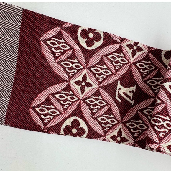 Louis Vuitton EUC Silk Since 1854 Bandeau Bordeaux - Picture 2 of 3